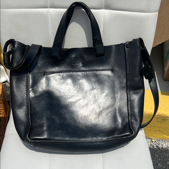 Madewell Black Leather Tote Bag with Vintage Look - Picture 3 of 8